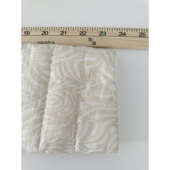 Lilly Pulitzer Reversible Down Jacket XS Cream Gold Zip Puffer Quilted Jacket - Picture 8 of 16